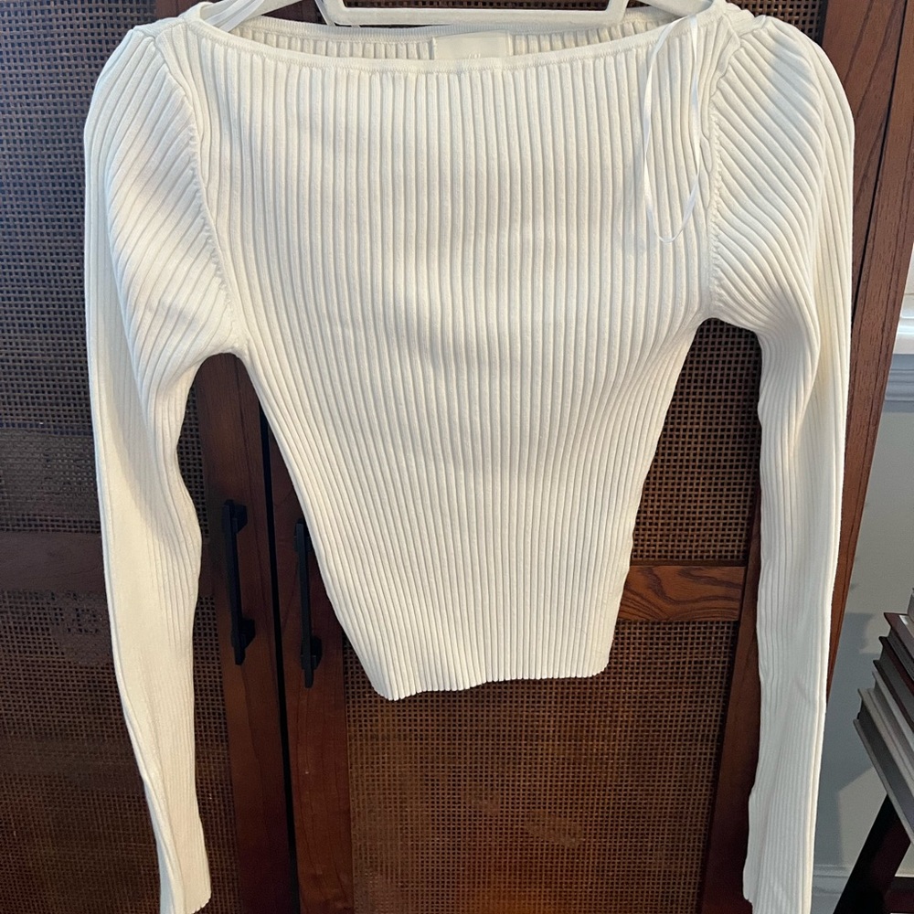 H&M Off-White Ribbed Knit Blouse